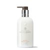 Molton Brown - Graceful Apricot & Freesia Body Lotion 300 ml Molton Brown - Graceful Apricot & Freesia Body Lotion 300 ml